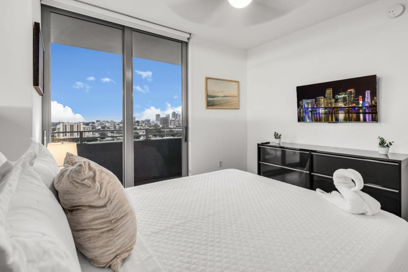 Family-friendly 3br Near Downtown With Parking Miami