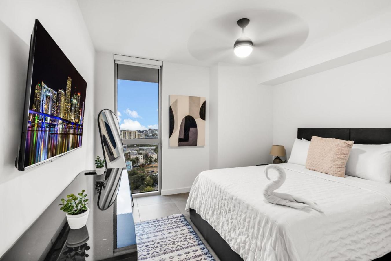 Apartment Family-friendly 3br Near Downtown With Parking