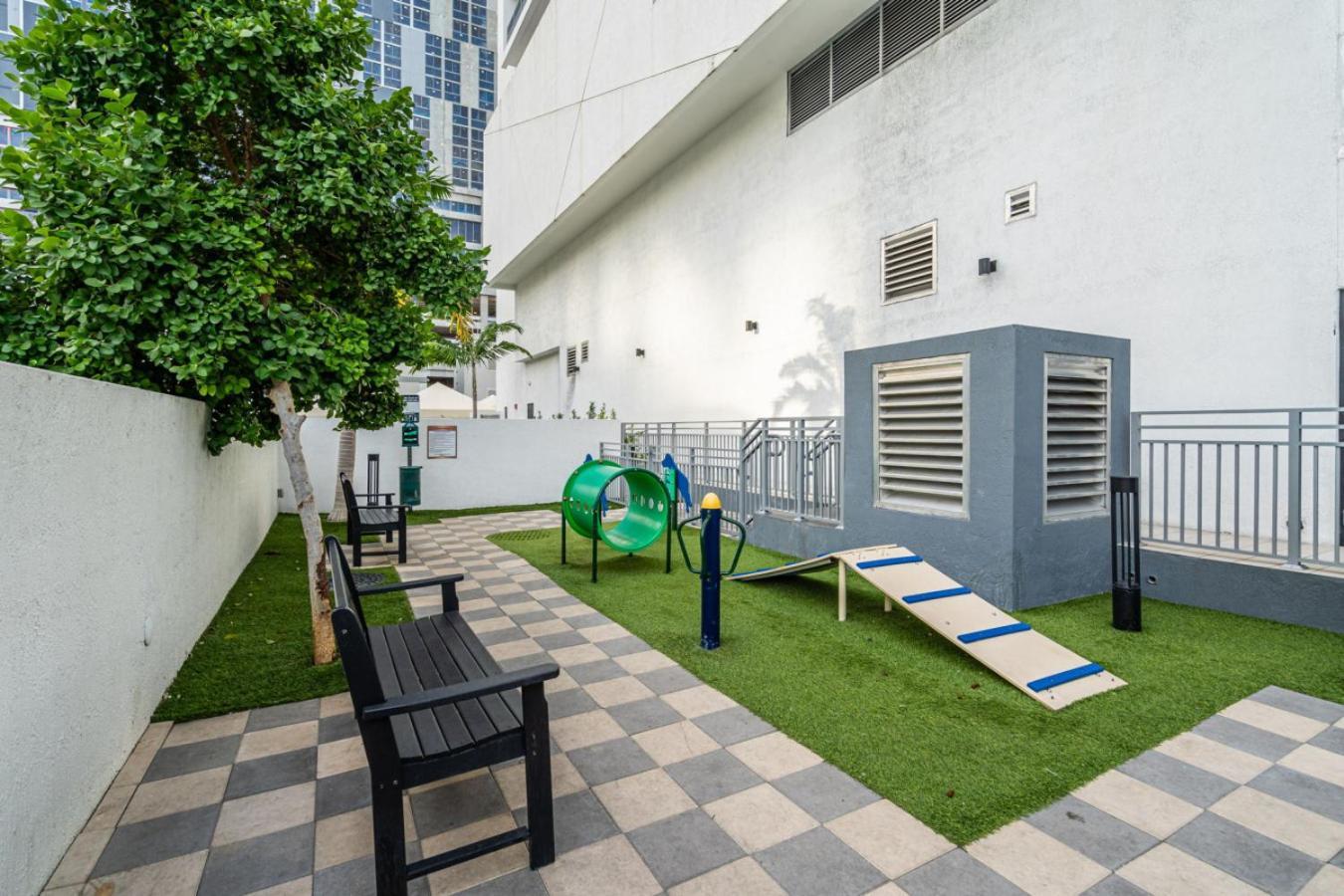 Family-friendly 3br Near Downtown With Parking Apartment Miami