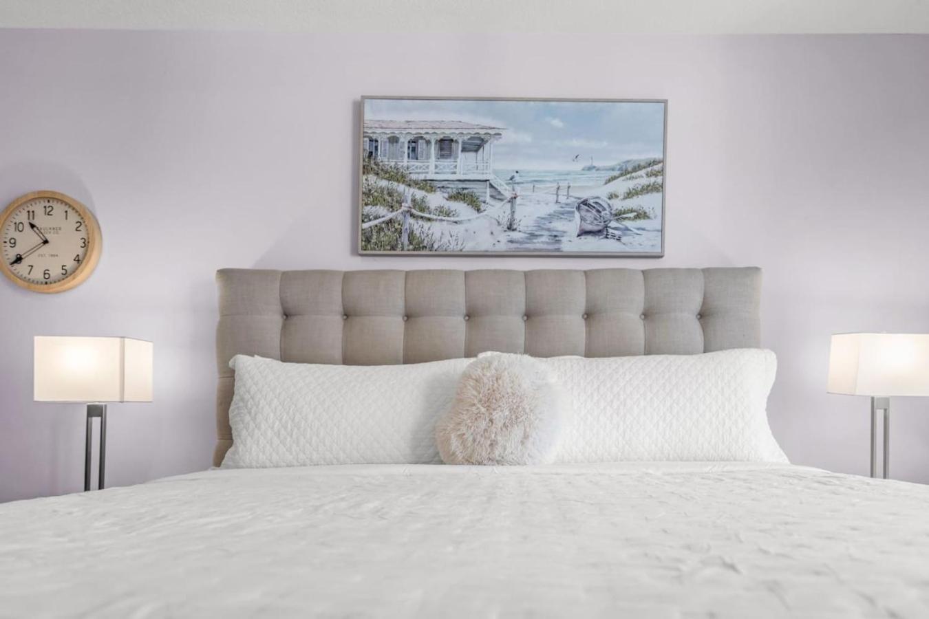 Waterfront And Lights 1-br With Free Parking Miami
