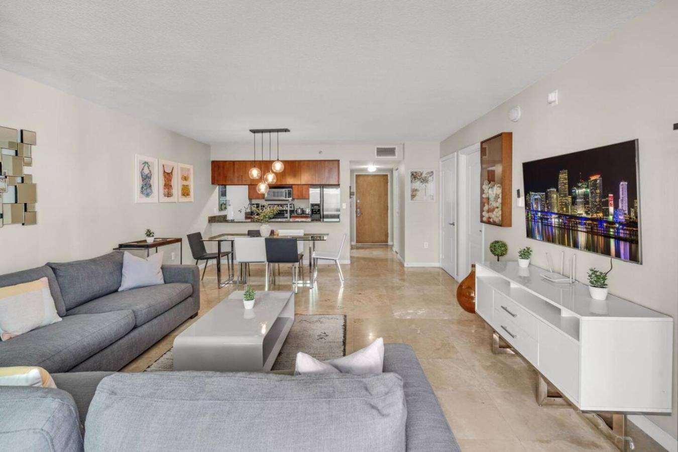 Apartment Waterfront And Lights 1-br With Free Parking Miami