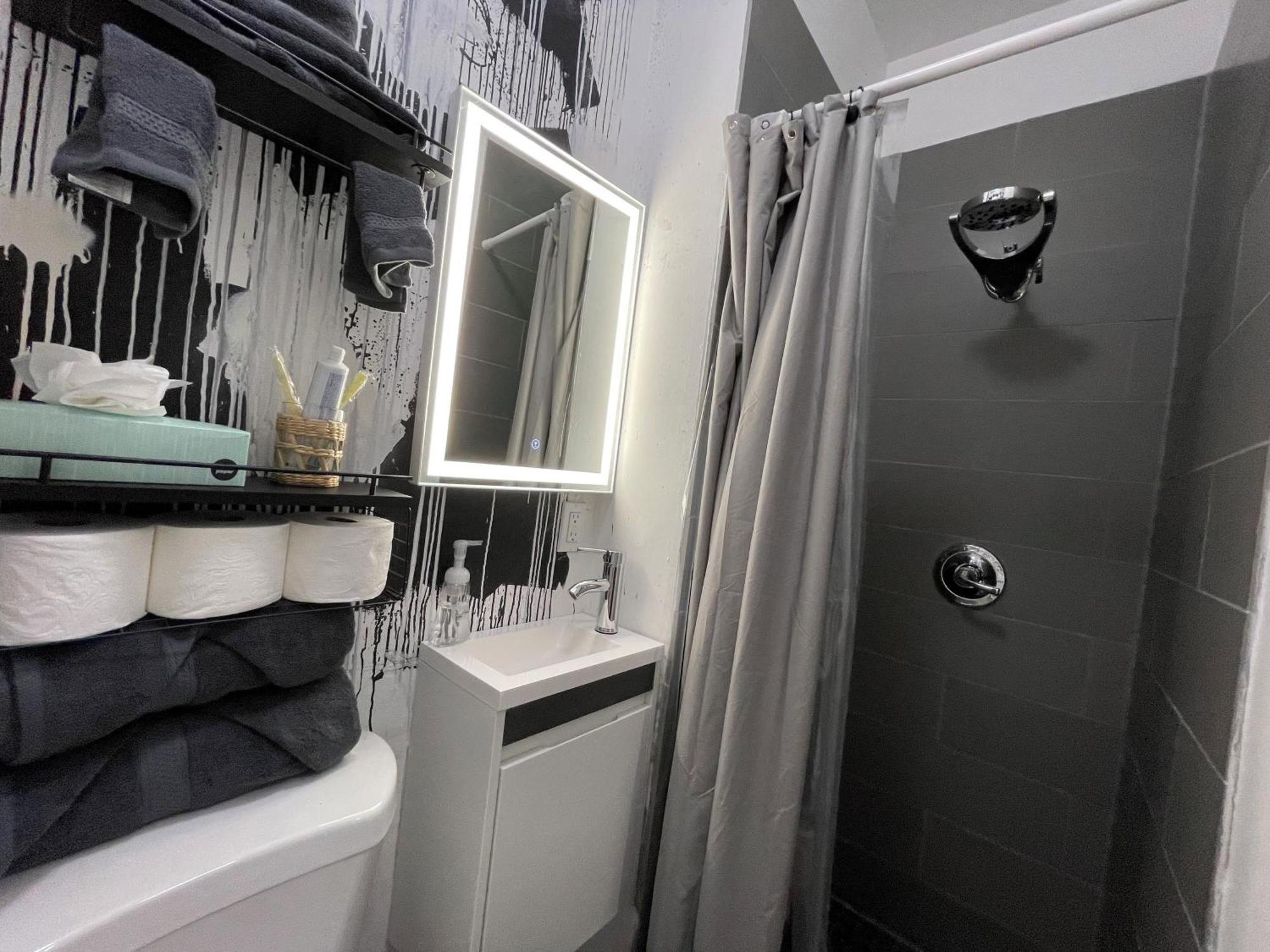 Beautiful Located Near Design District And Wynwood *