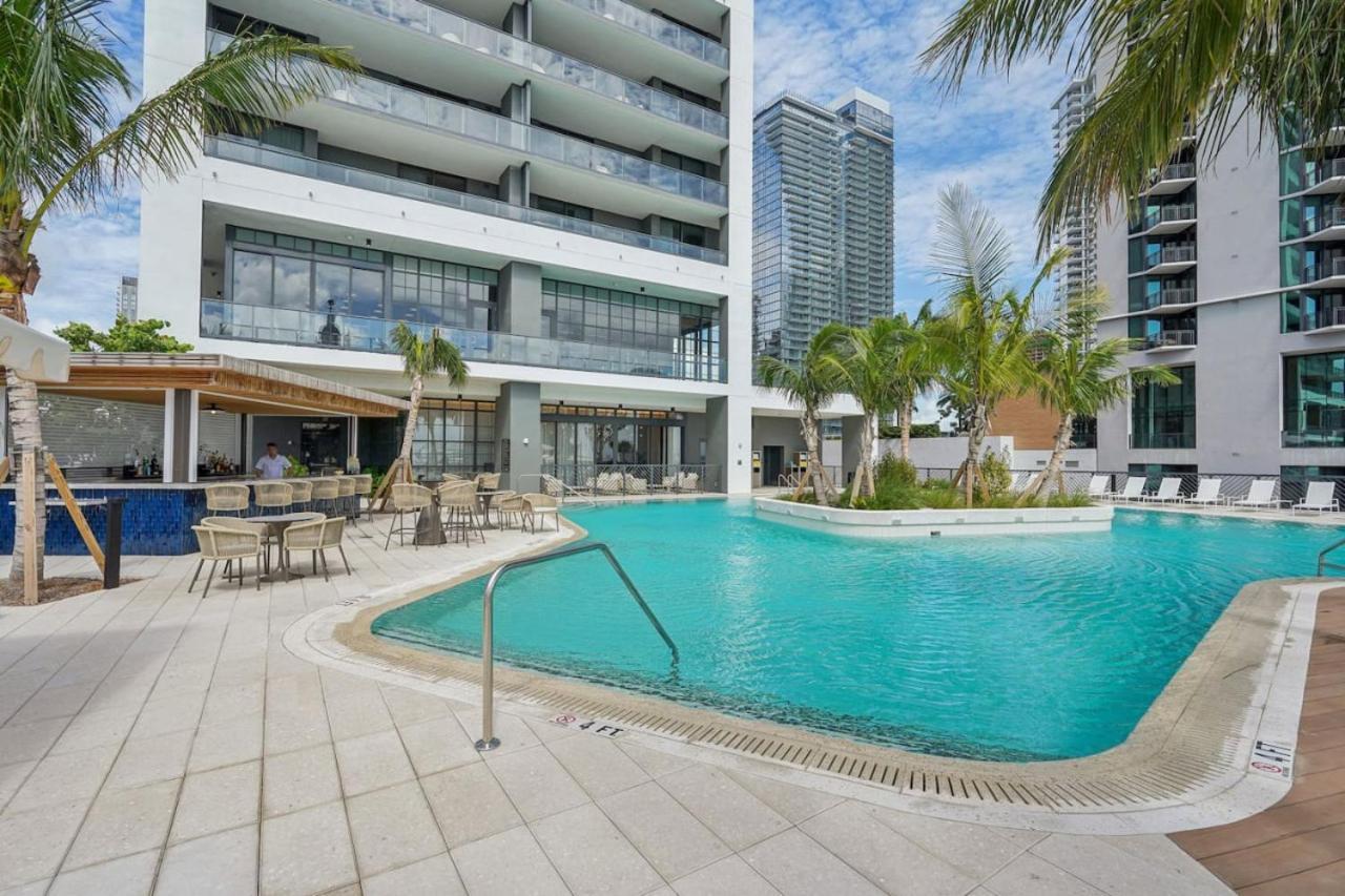 New Luxury Bay View Downtown *