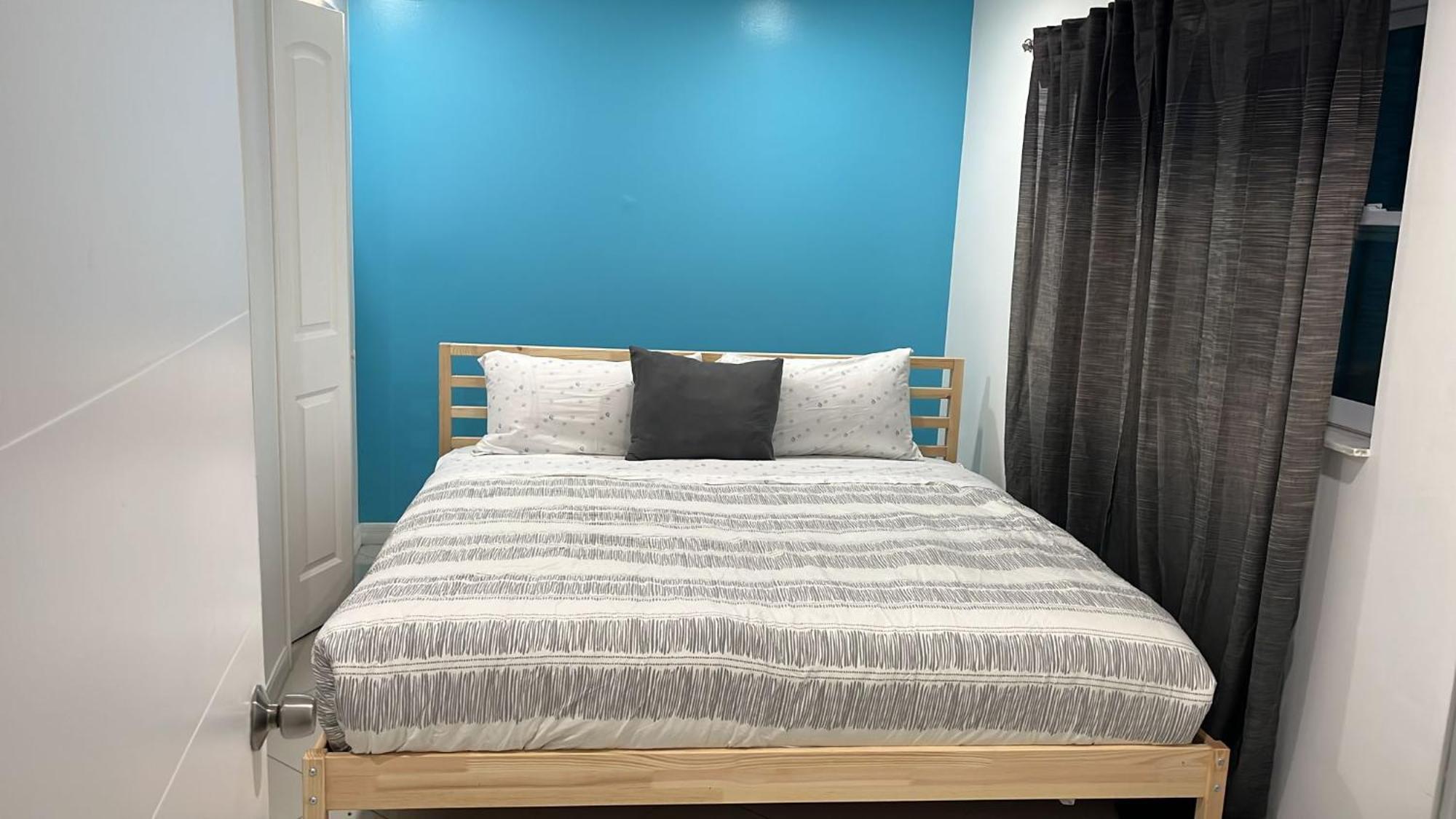 Villa Beautiful, Fully Furnished 4bed 2bath House - 5 Minute Walk To Miracle Mile Downtown Coral Gables Miami