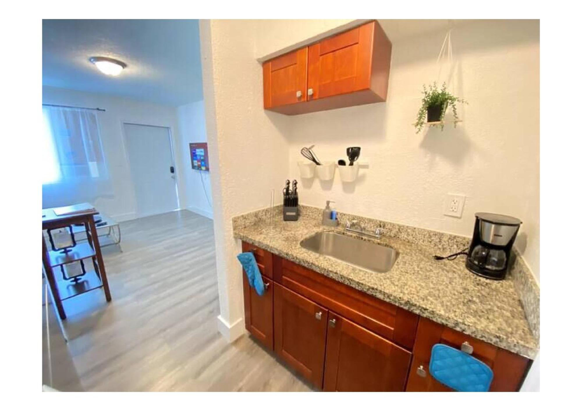 Apartment 420 Friendly Charming Apt 1br1bth