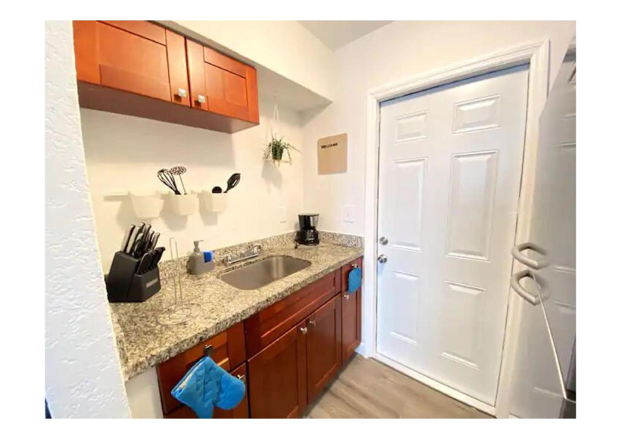 Apartment 420 Friendly Charming Apt 1br1bth *