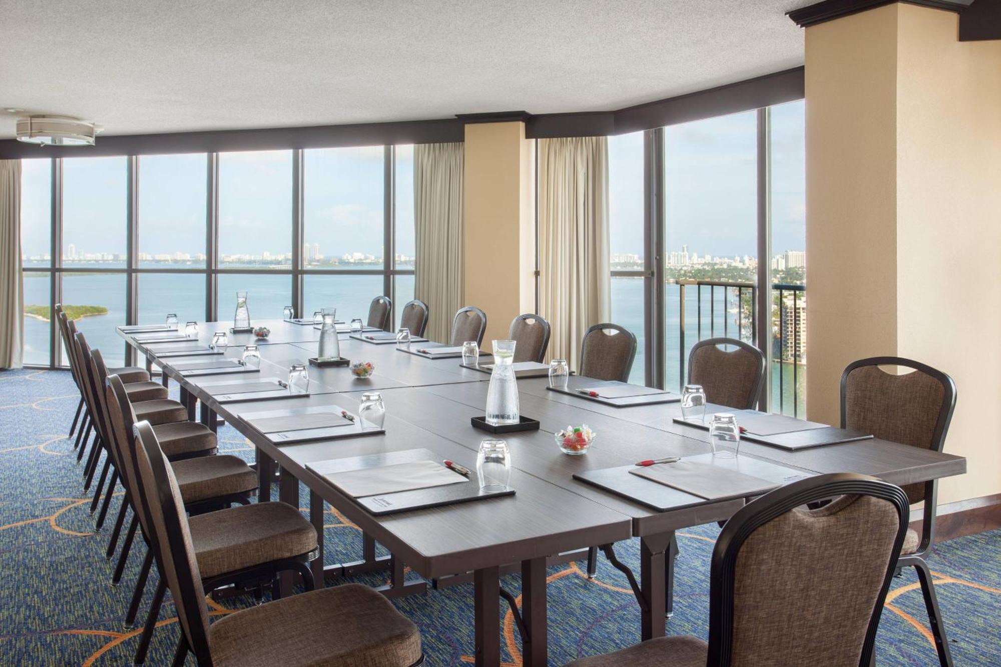 Marriott Biscayne Bay