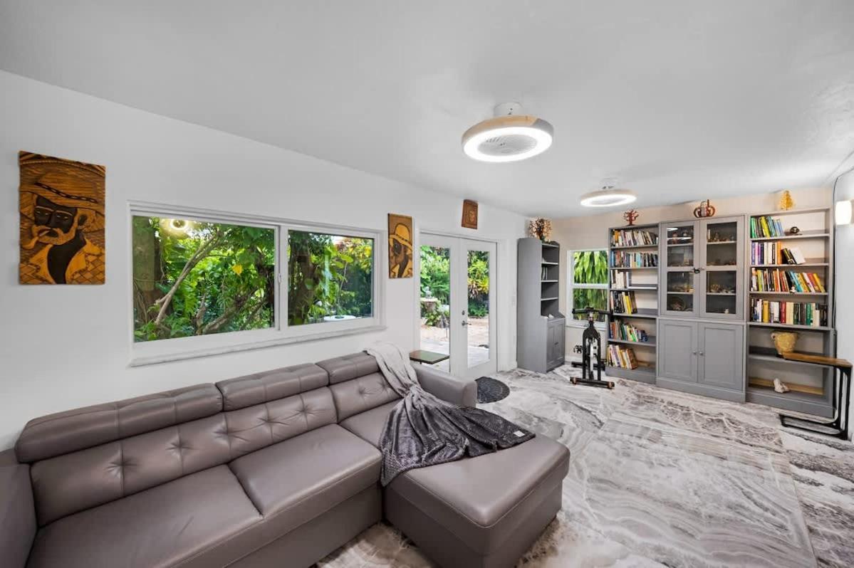 Charming Family With Lush Garden * Miami