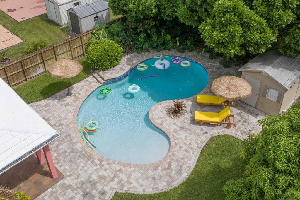 Casa Mexican - Big Pool - Hot Tub - Fits 12 *