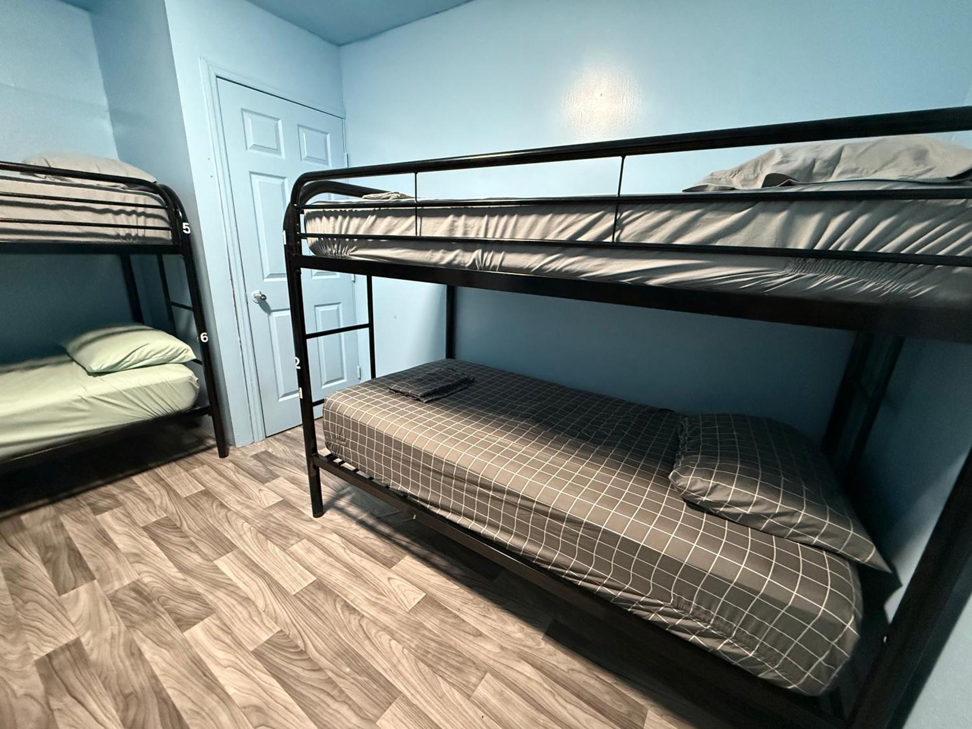 Oqp Vacations Hostel *