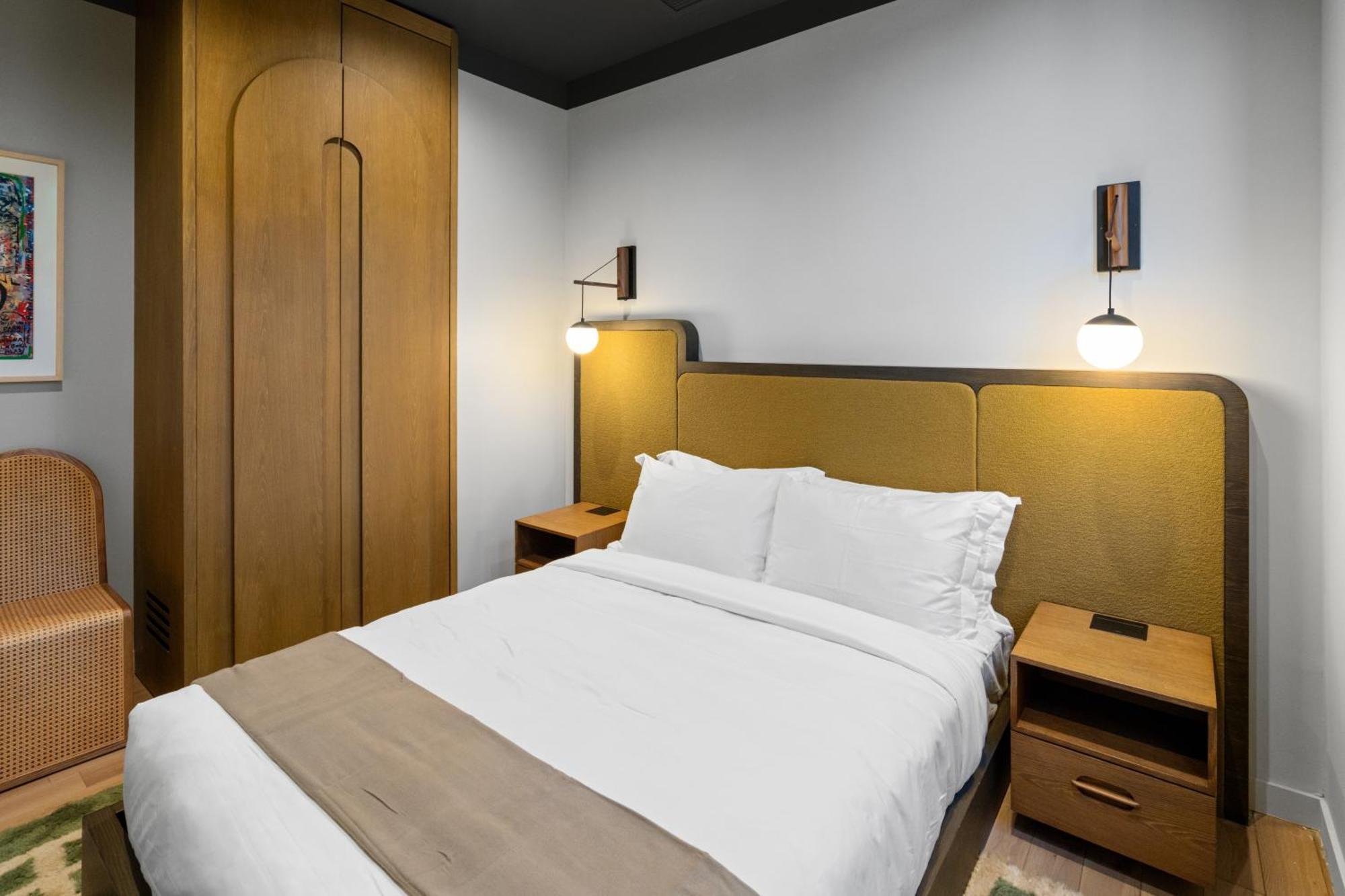 Hotel The Rover