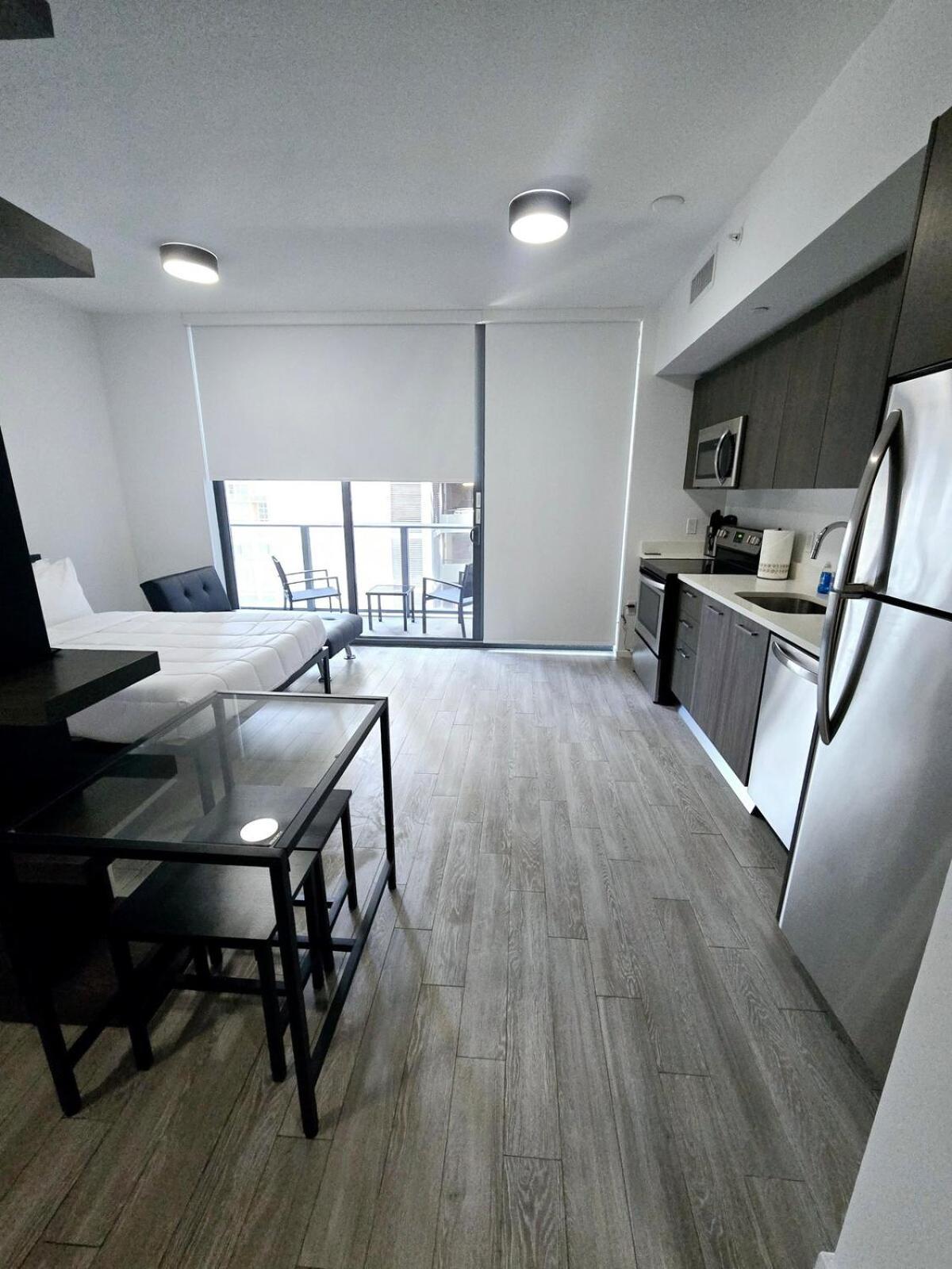 Apartment Myami With Balcony *