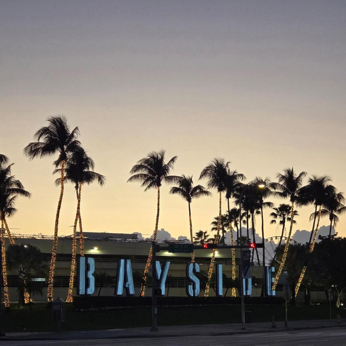 Myami With Balcony * Miami