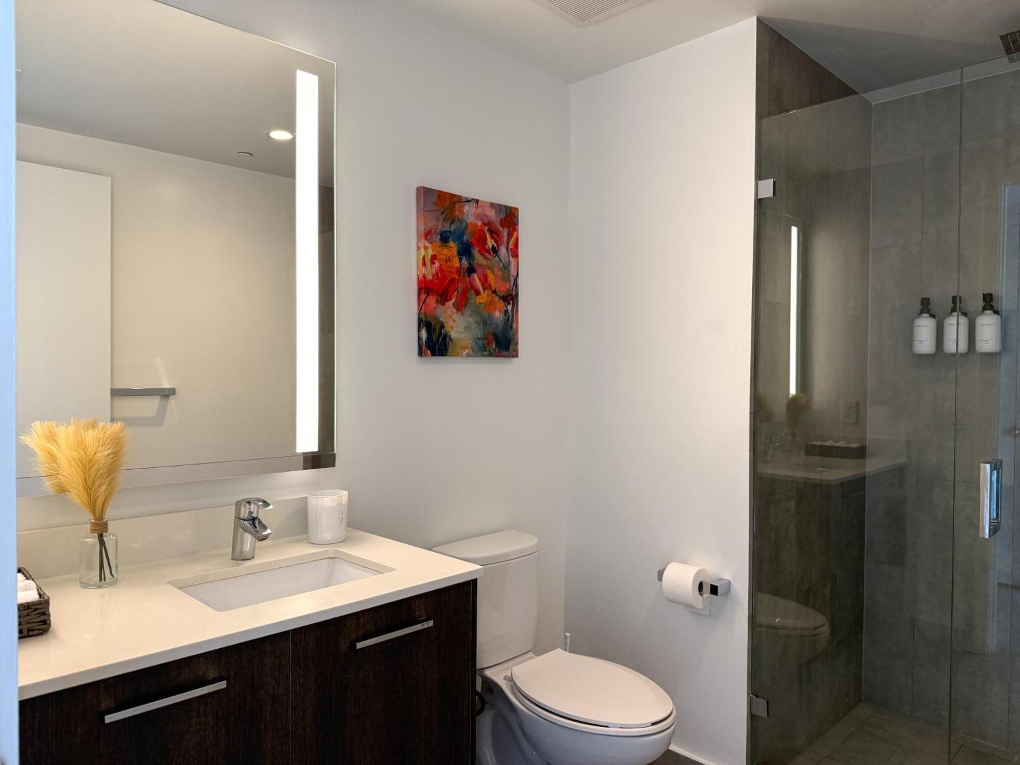 Luxury Loft- Free Parking- Ocean View, Brickell Downtown Apartment *