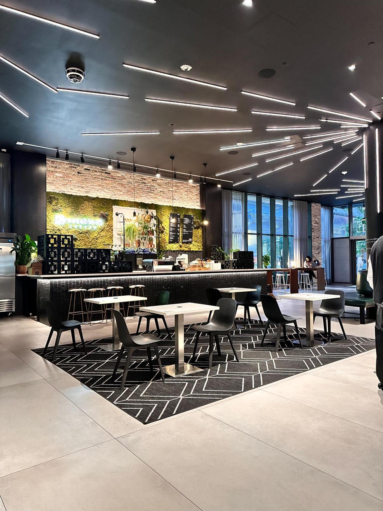 Luxury Loft- Free Parking- Ocean View, Brickell Downtown Apartment *