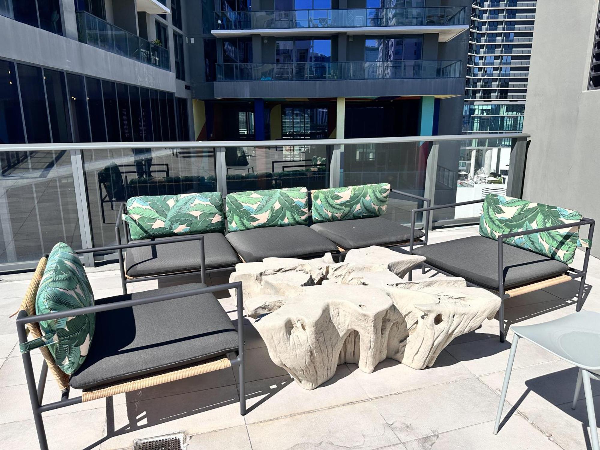 Luxury Loft- Free Parking- Ocean View, Brickell Downtown Apartment Miami