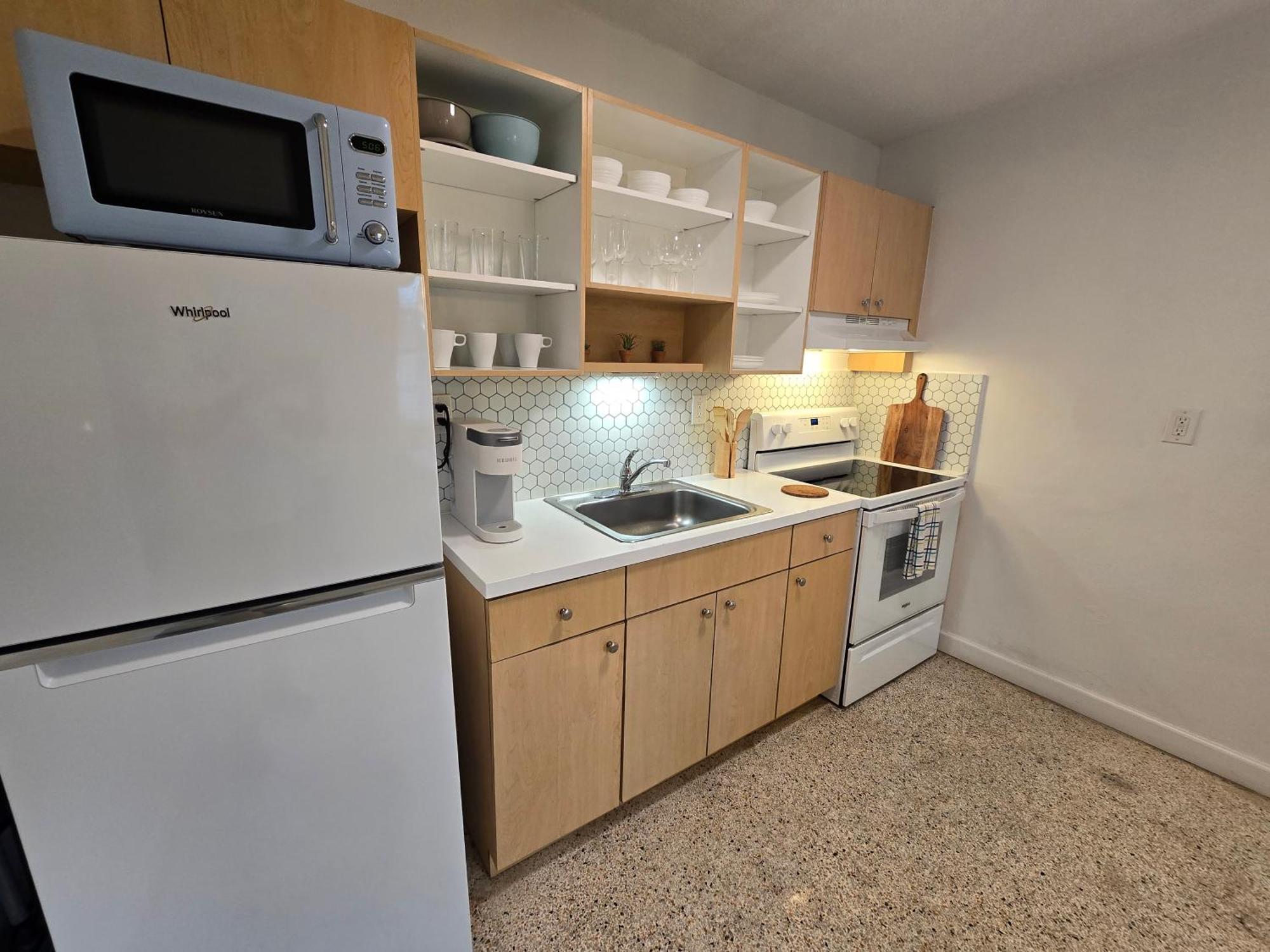 Cozy Near Brickell Apartment