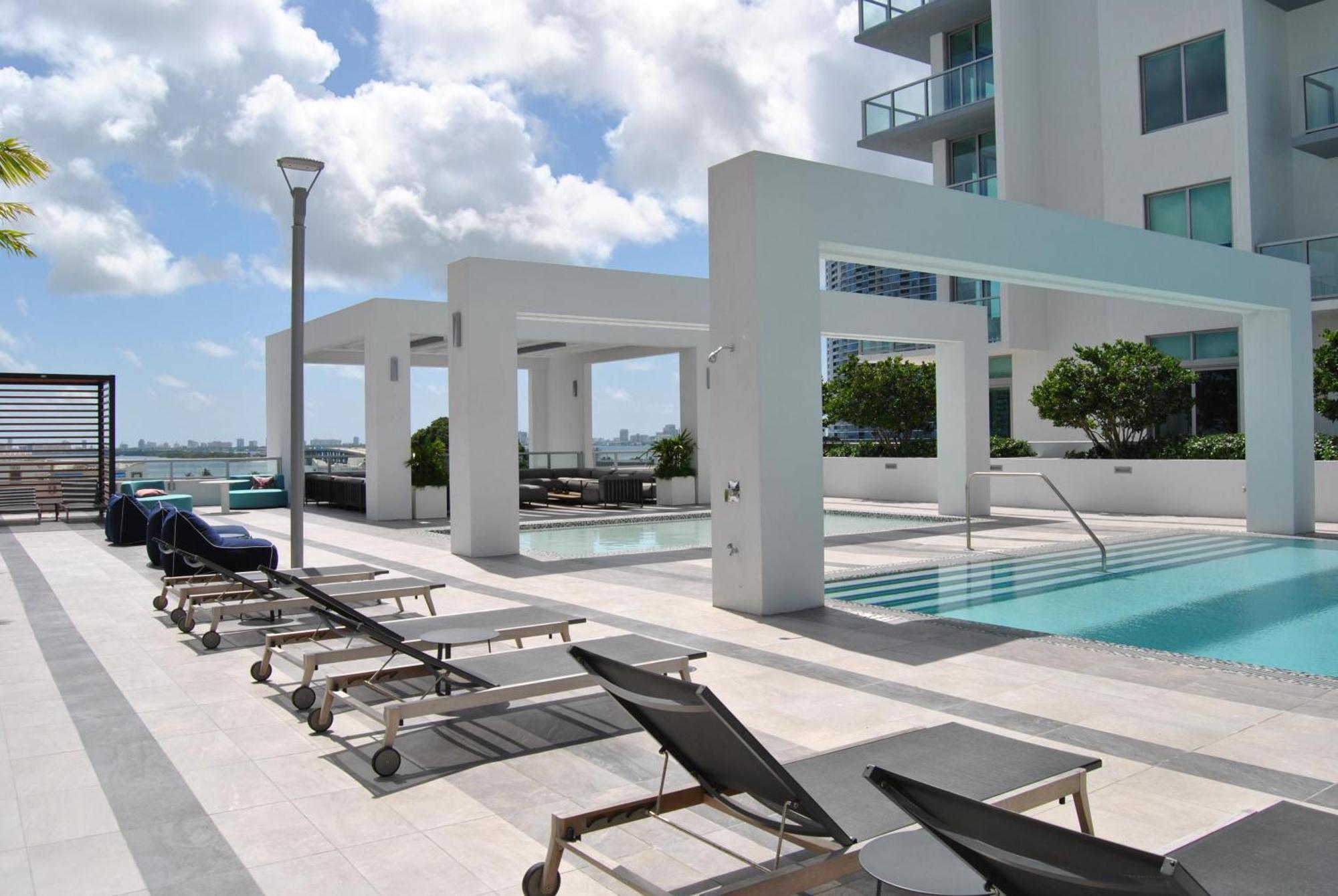 Apartment 3900-602lg Design District, 2 Bedrooms & 2 Bathrooms *
