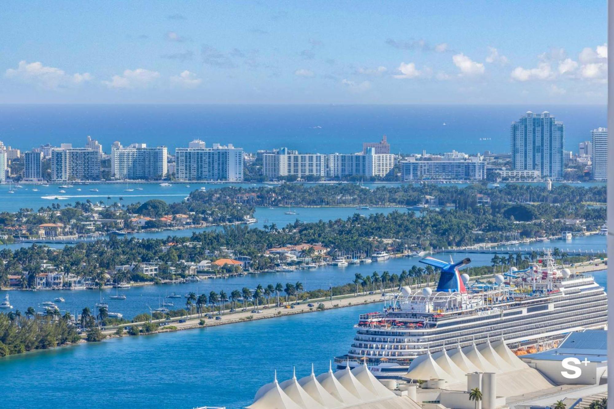 Contemporary Getaway With Skyline & Bay Views * Miami