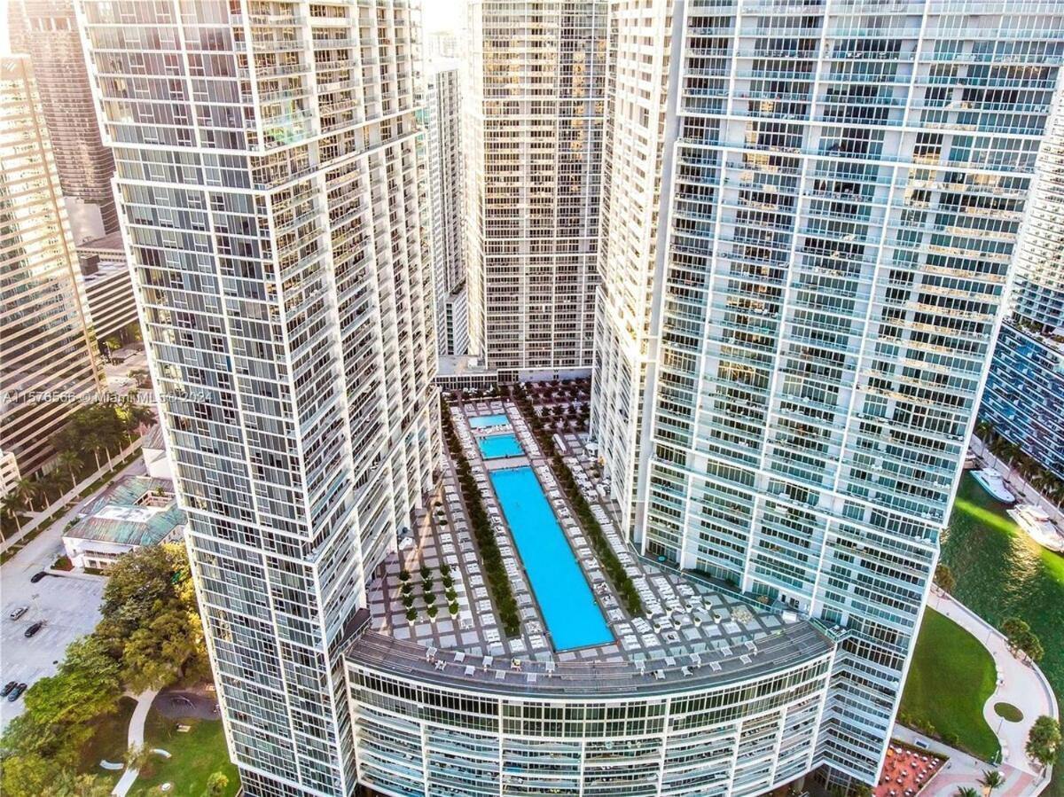 Apartment Sky High Penthouse Corner 2br 2ba Icon Brickell *