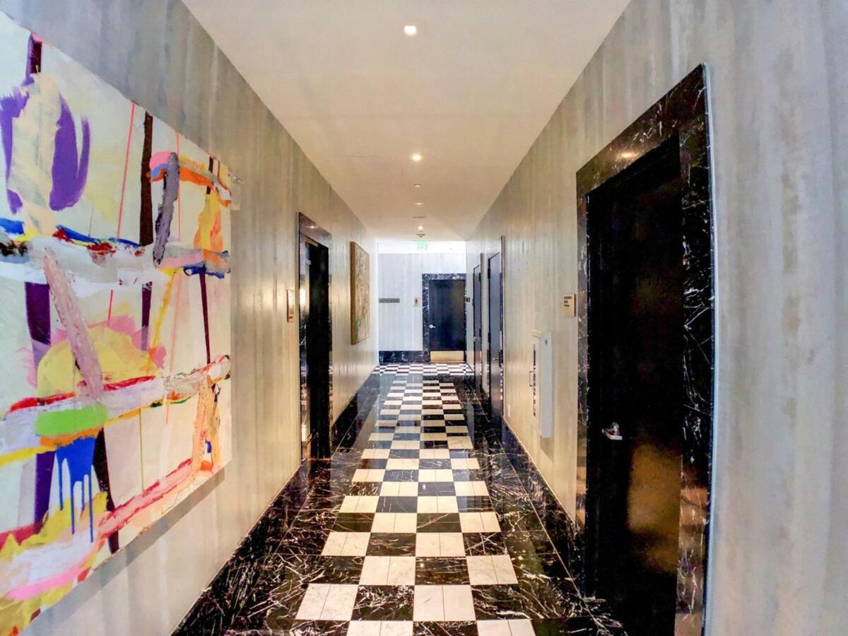 Apartment Sky High Penthouse Corner 2br 2ba Icon Brickell *