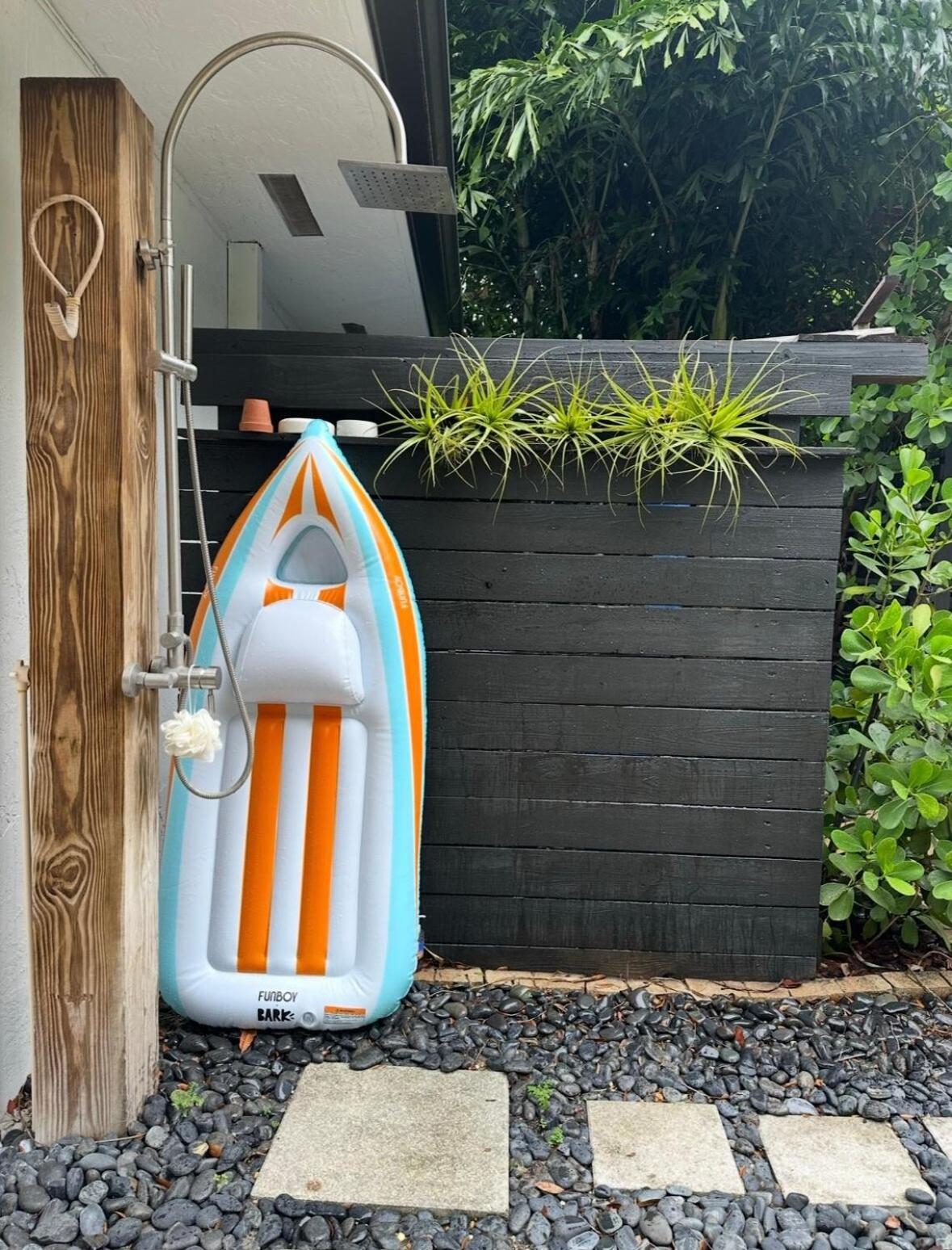 10 Min From Wynwood, Tropical Oasis W Heated Pool * Miami