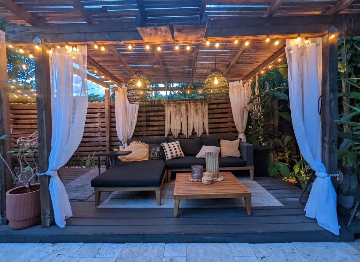 Holiday home 10 Min From Wynwood, Tropical Oasis W Heated Pool