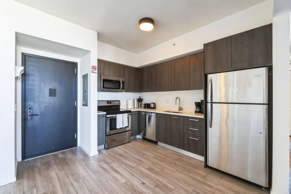 Miami-2br Brickell - Pool - Gym Apartment