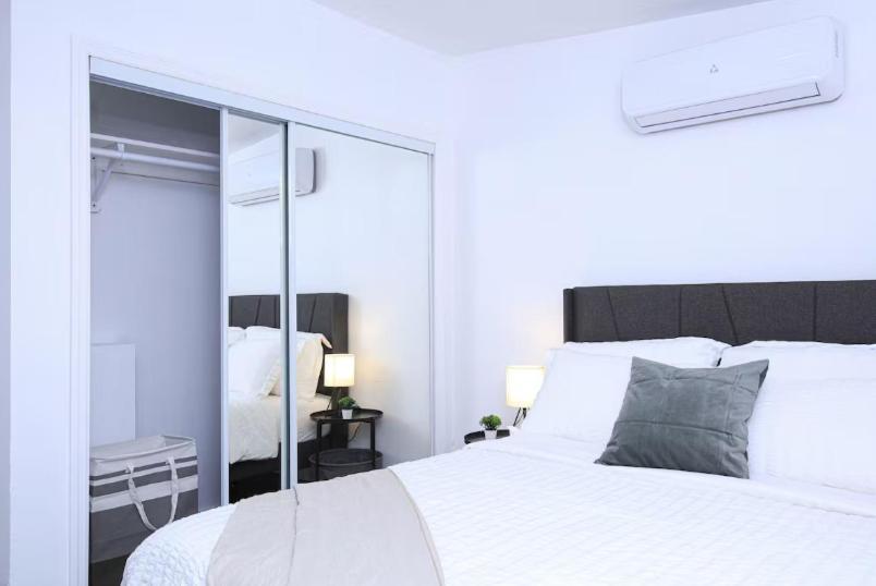 Holiday home Cozy Pet-friendly & With Free Parking