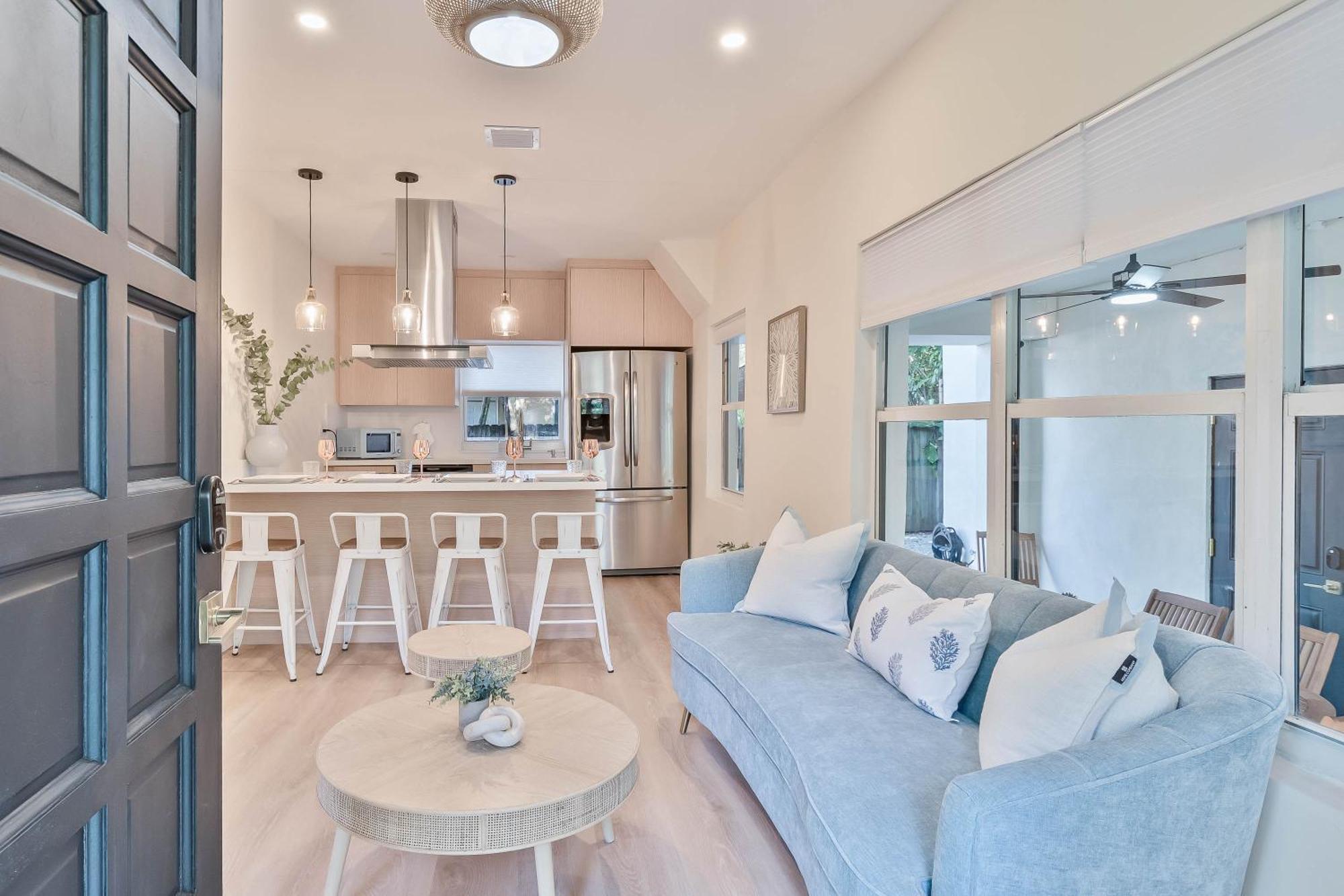 Casa Bellini 3bd, Bbq Sleeps 6, Near Brickell Holiday home Miami