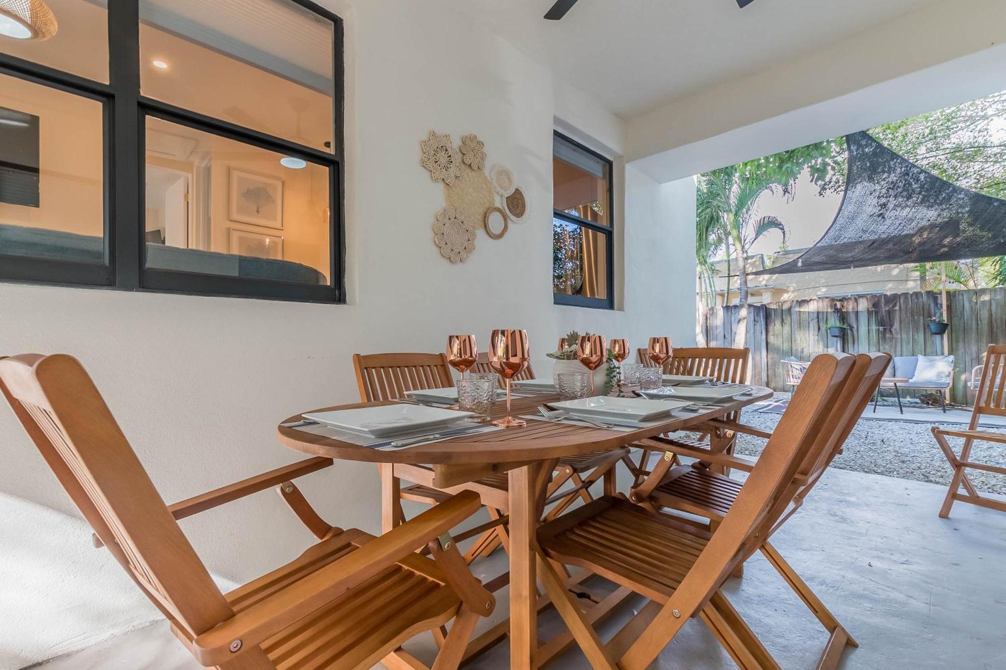 Casa Bellini 3bd, Bbq Sleeps 6, Near Brickell