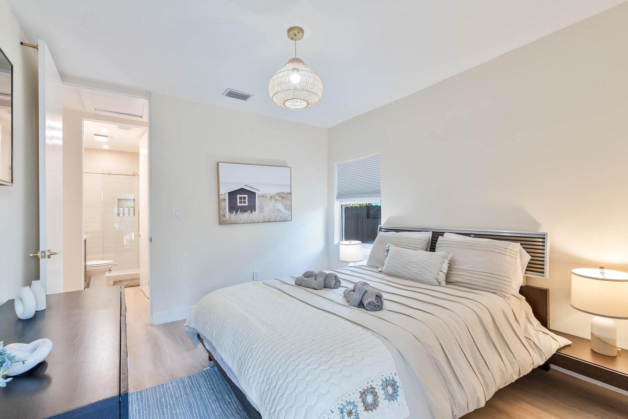 Casa Bellini 3bd, Bbq Sleeps 6, Near Brickell Holiday home