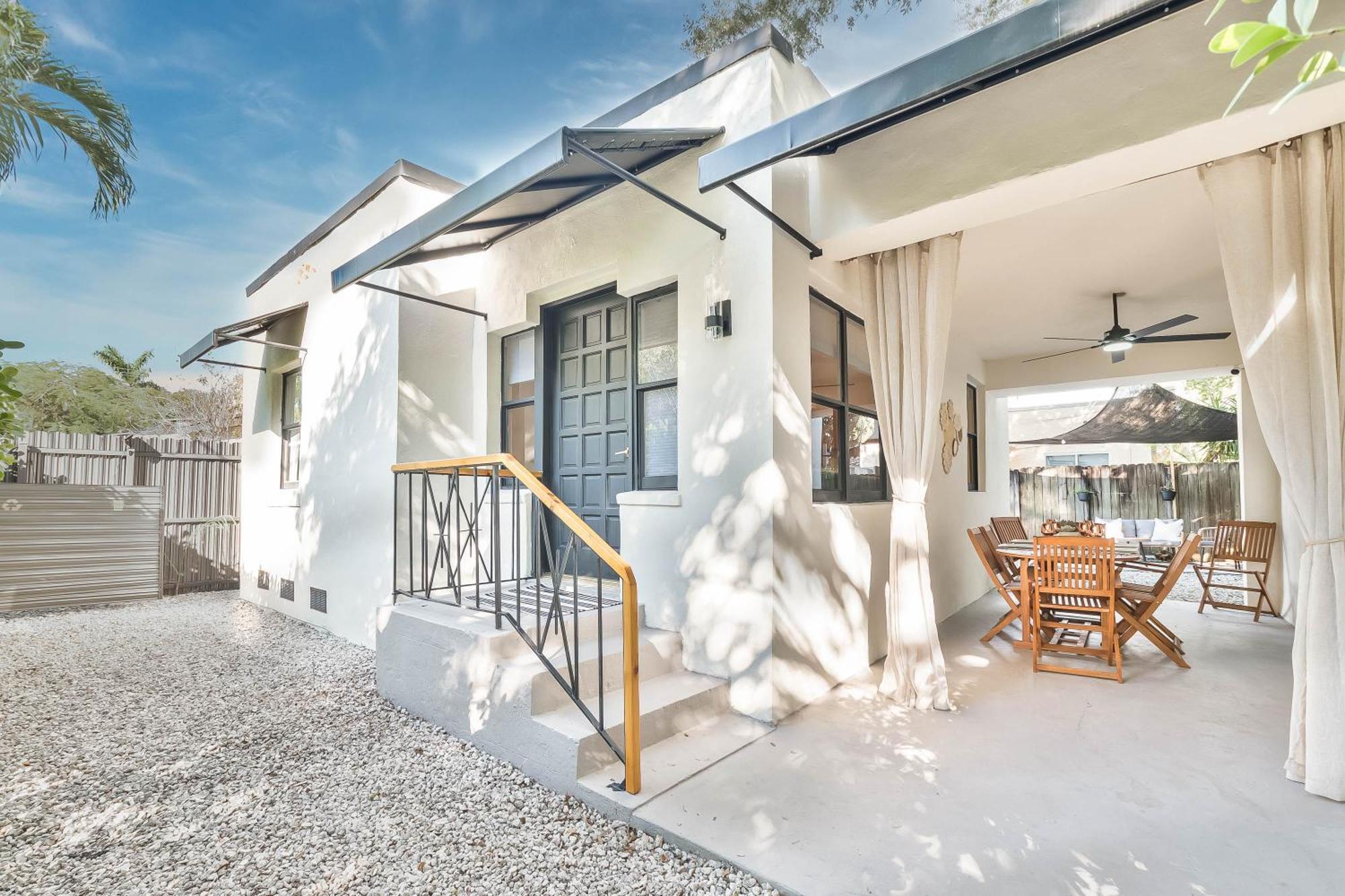 Casa Bellini 3bd, Bbq Sleeps 6, Near Brickell Holiday home Miami