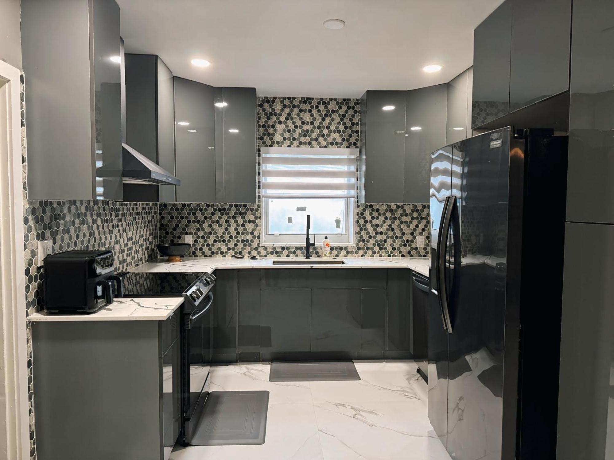 Modern 3br Near Wynwood & Design District Holiday home Miami