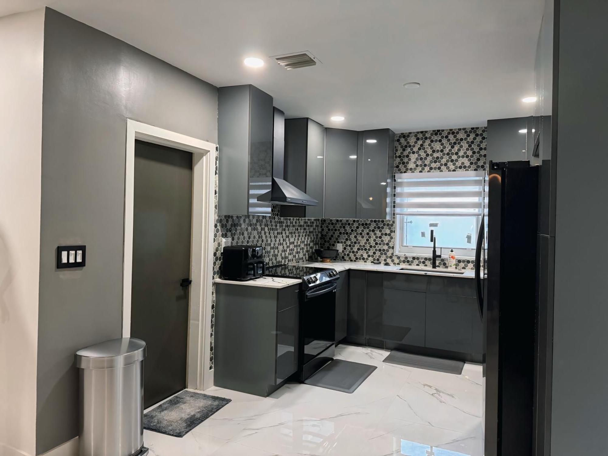 Modern 3br Near Wynwood & Design District