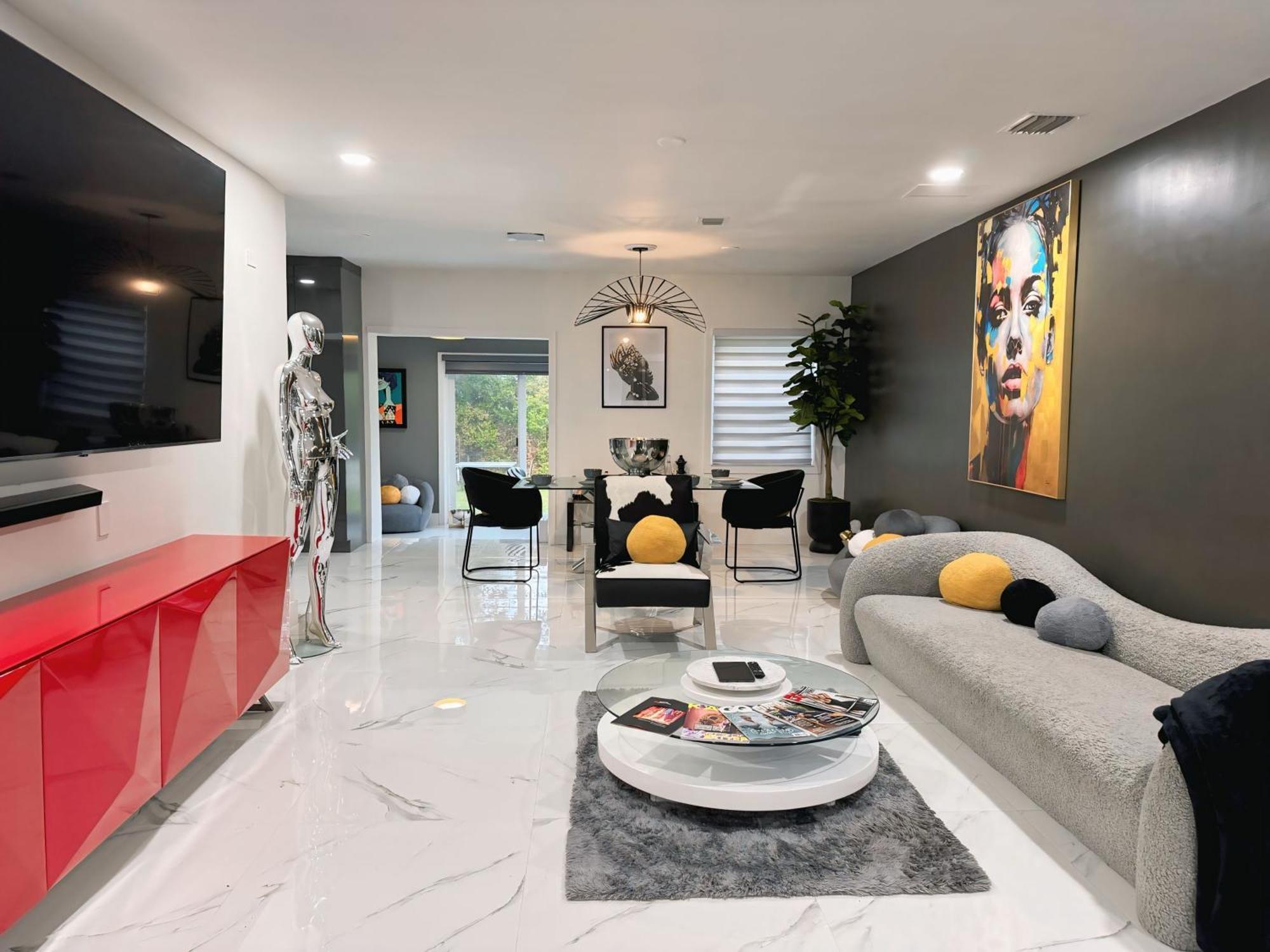 Holiday home Modern 3br Near Wynwood & Design District