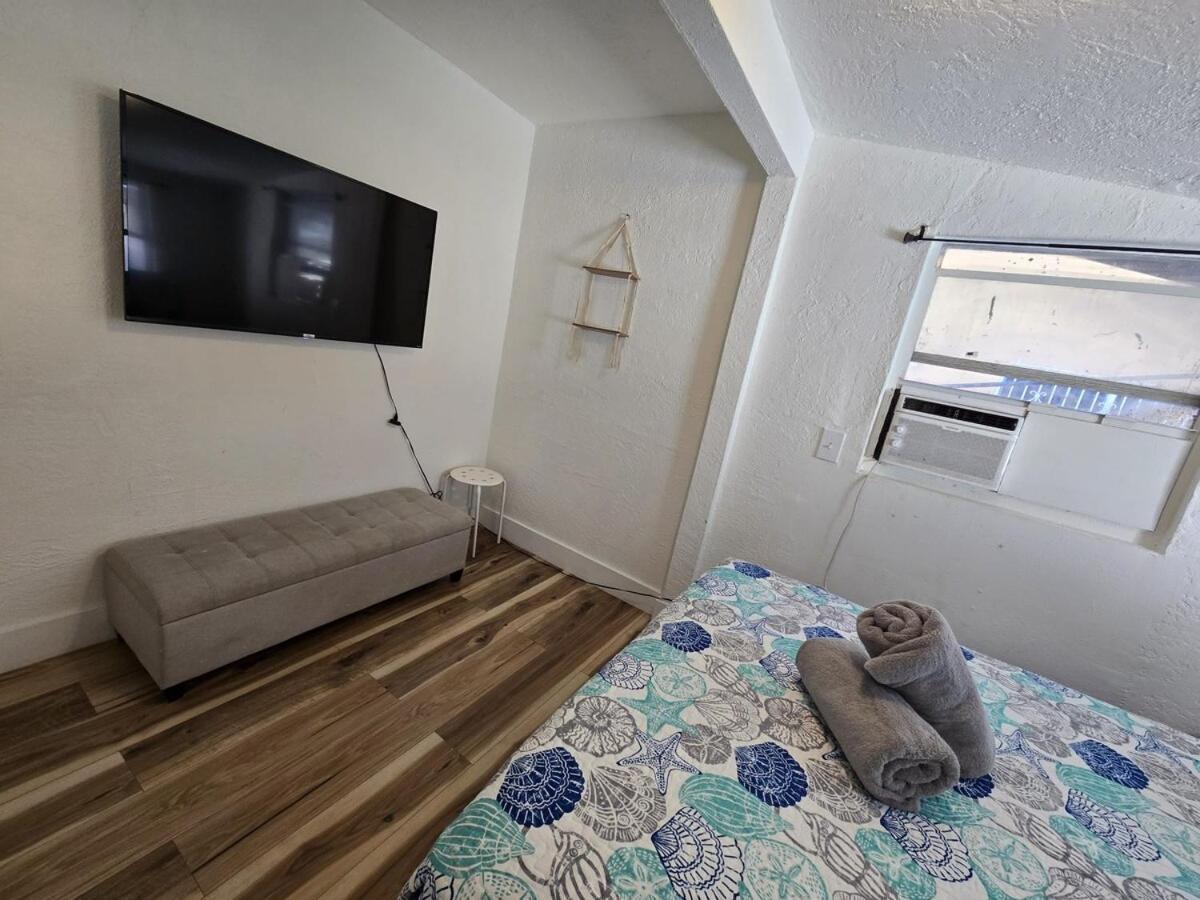 Cozy Place Near Design District - 7 Apartment