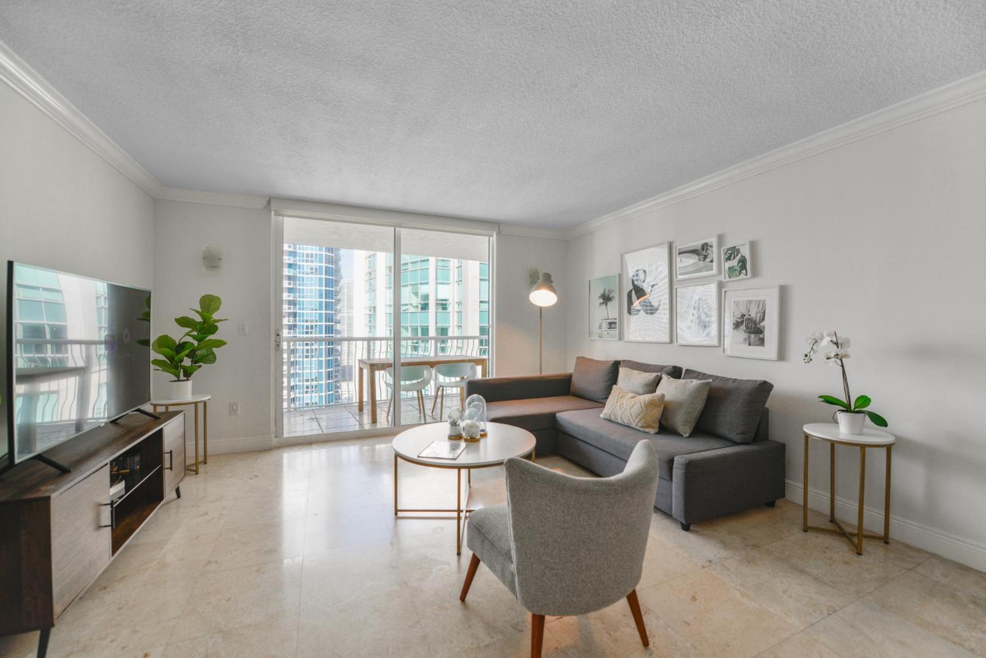 Apartment Centric Modern 40thfloor Brickell Free Parking By Palermo Miami