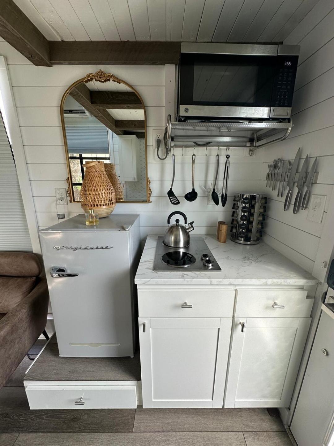 Charming Tiny House Nature Escape Free Parking Miami