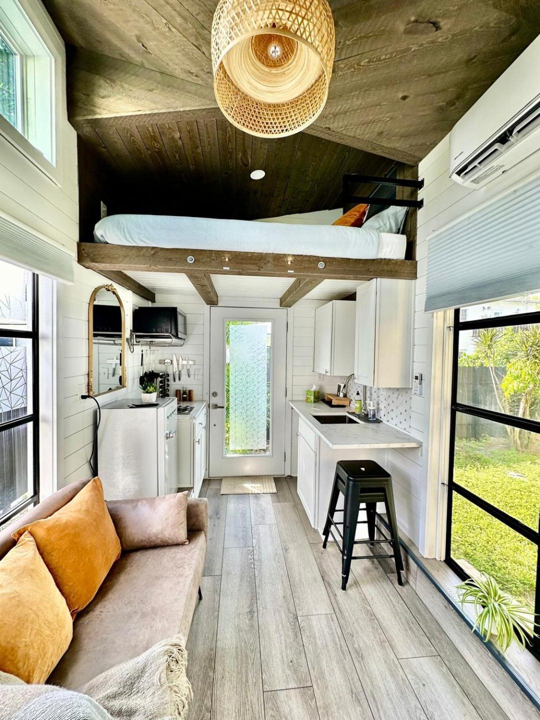 Charming Tiny House Nature Escape Free Parking Holiday home