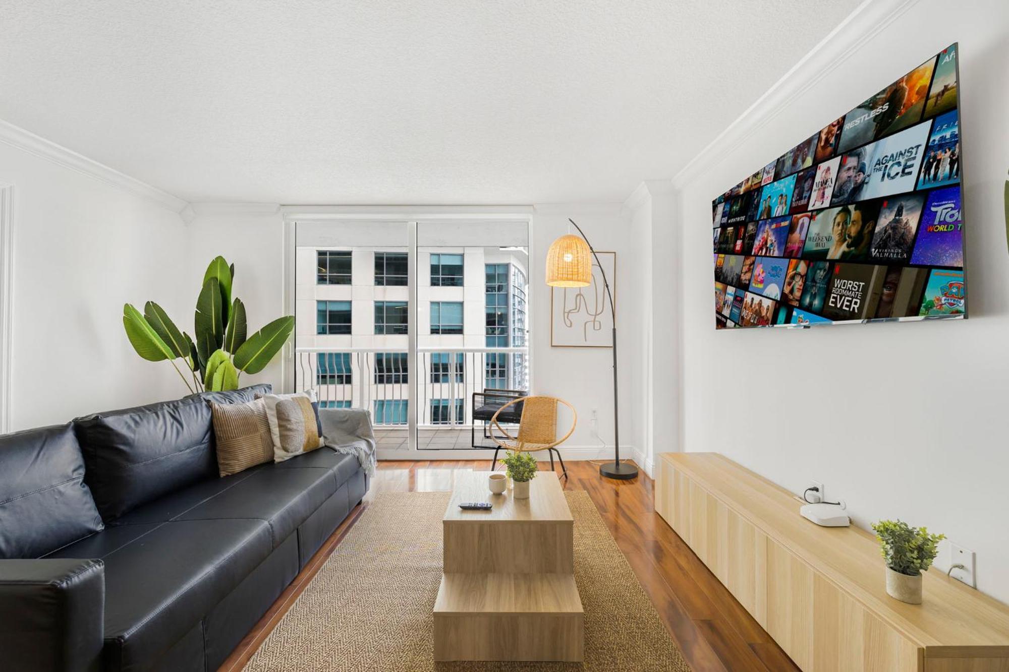 Relax & Feel The Good Vibes In Our Condo! Apartment Miami