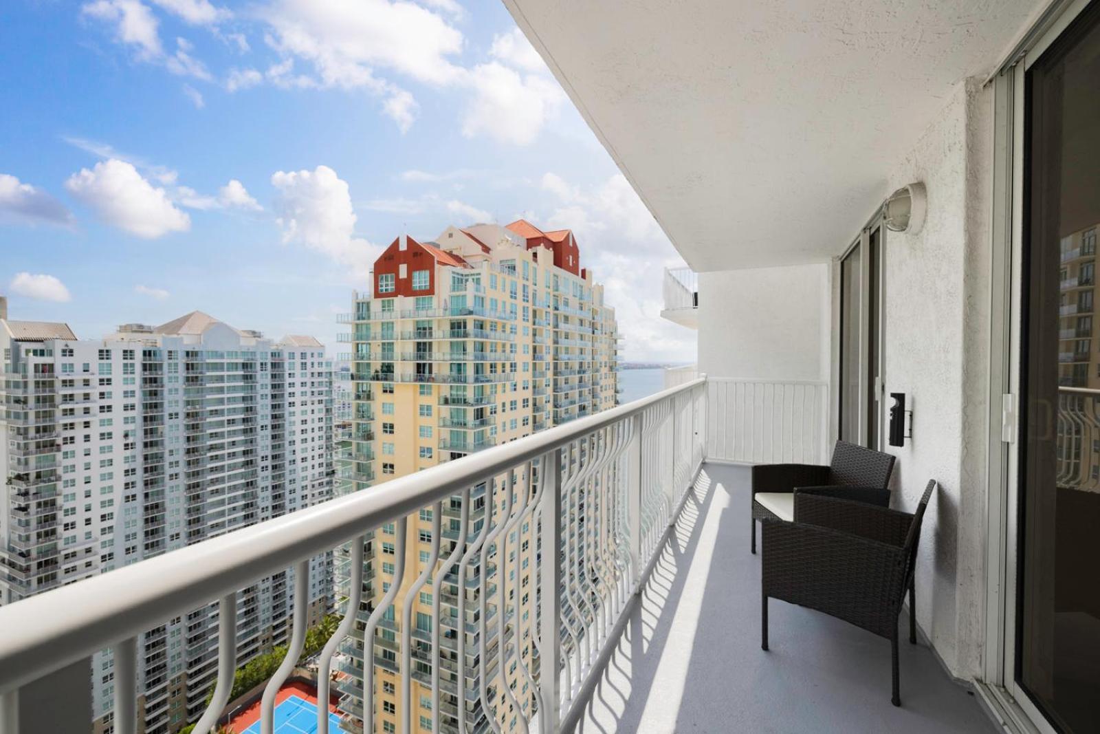 Apartment 1bd With Free Parking And Amazing View *