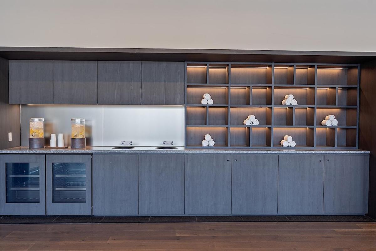 Stylish 3bd Penthouse Waterviews New Building Apartment Miami