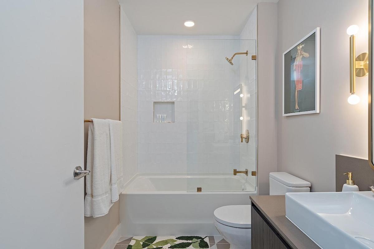Lux 3bd Penthouse Line, Water And View Apartment
