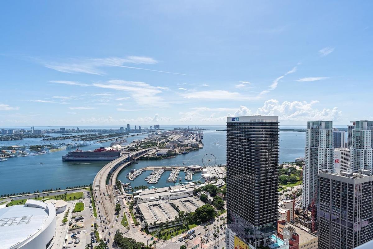 Lux 3bd Penthouse Line, Water And View Apartment *
