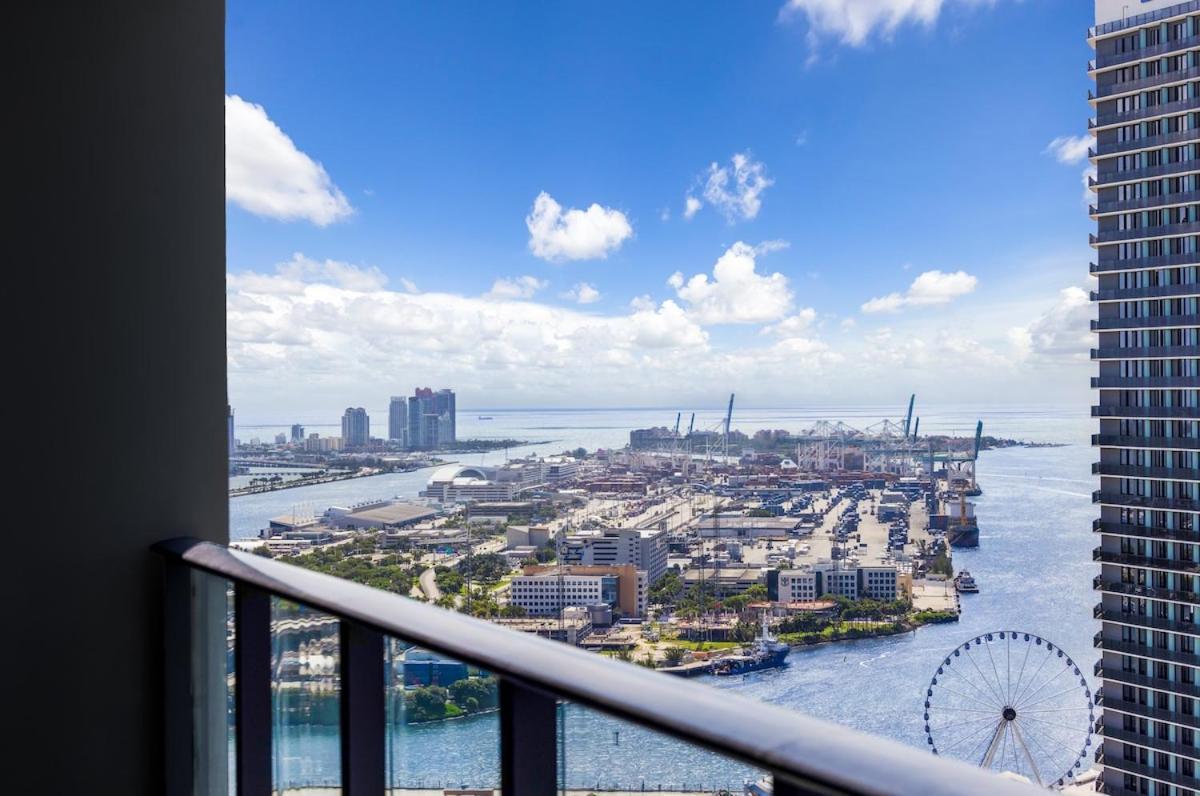 Apartment Skyline Escape Sleek 1br With Downtown Charm