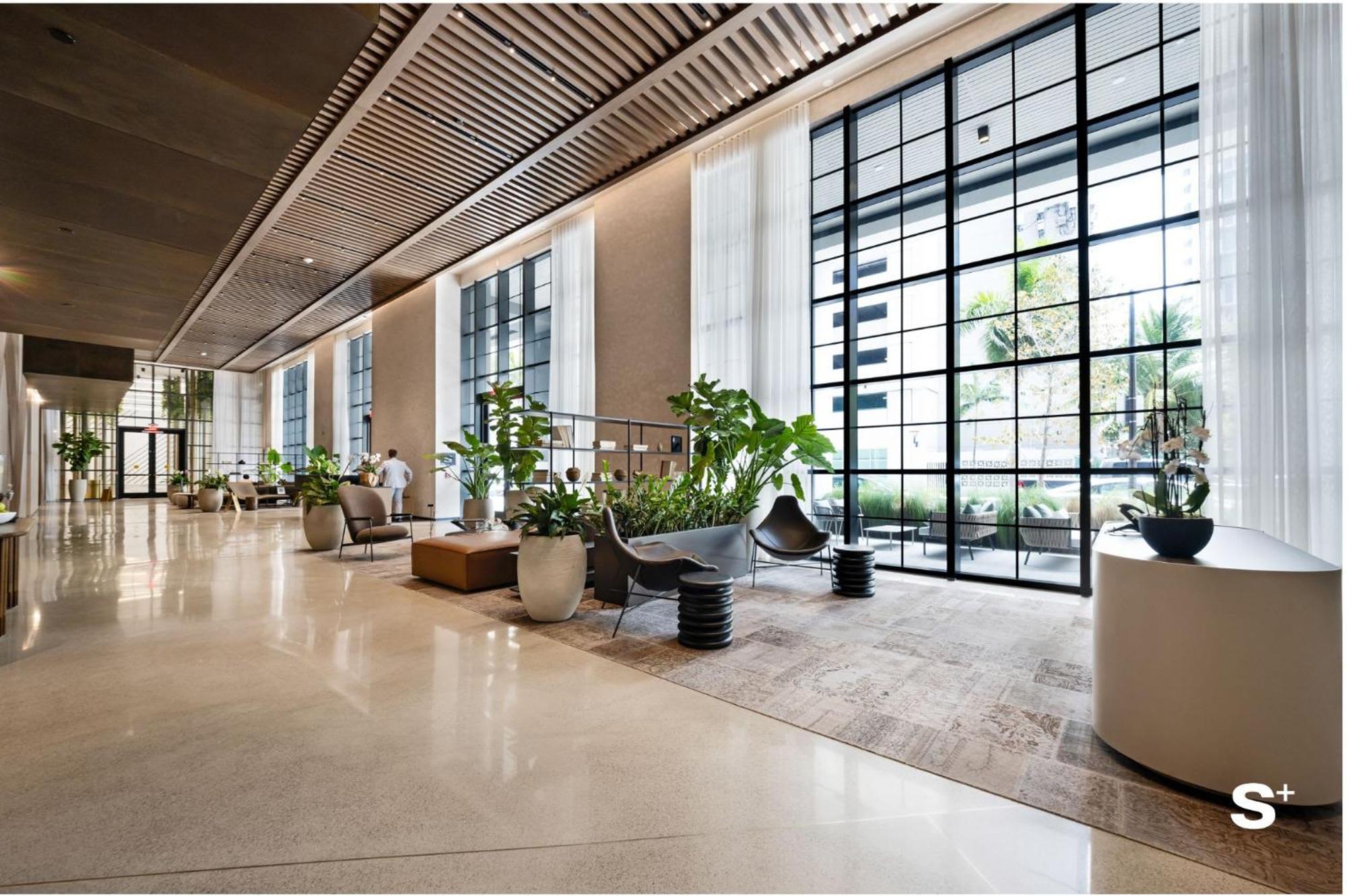 Skyline Escape Sleek 1br With Downtown Charm * Miami