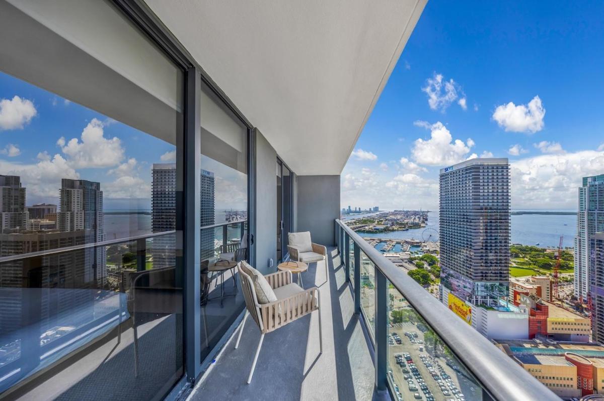 Apartment Skyline Escape Sleek 1br With Downtown Charm Miami