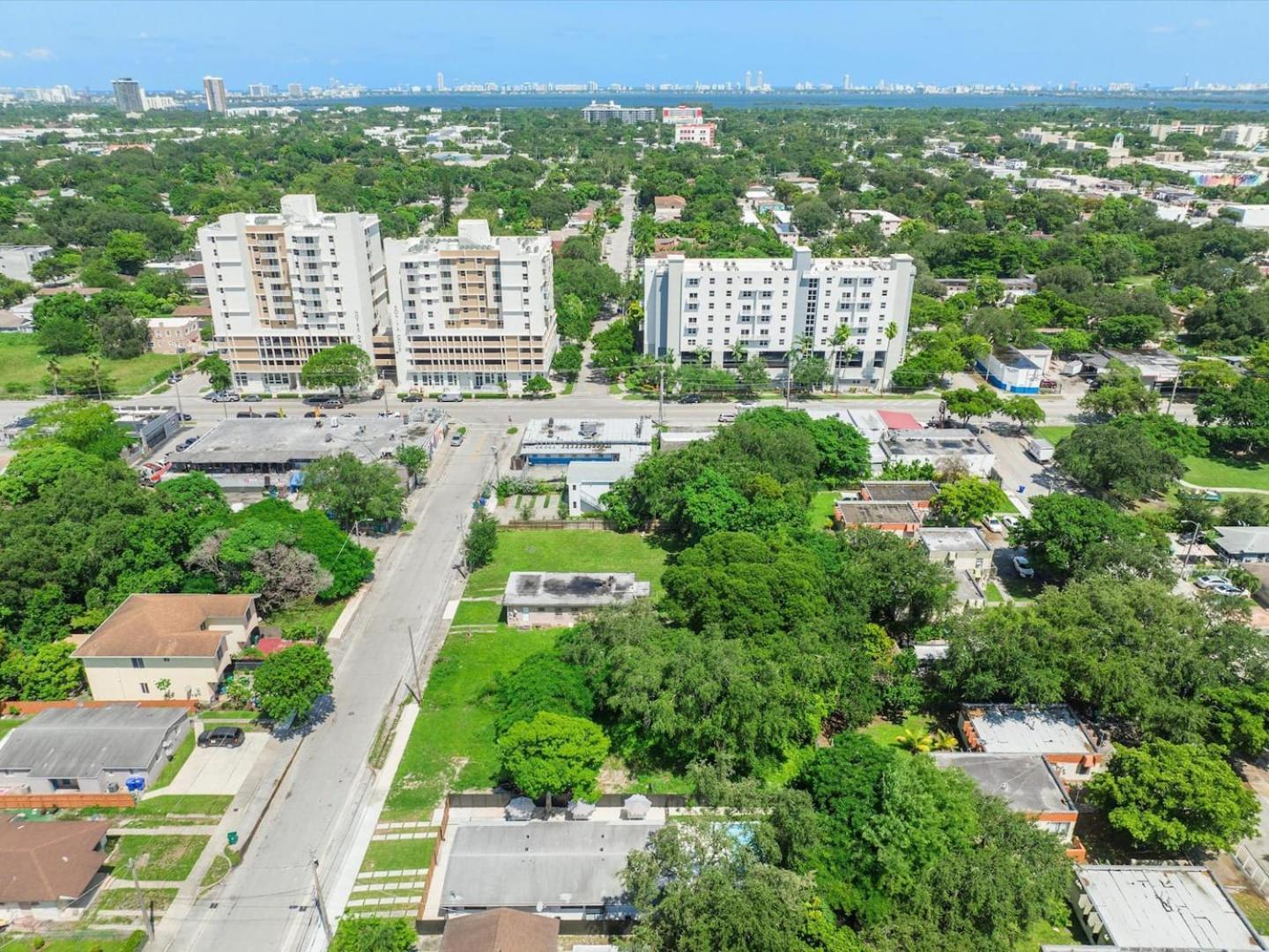 Heart Of W Pool & Close To Apartment Miami