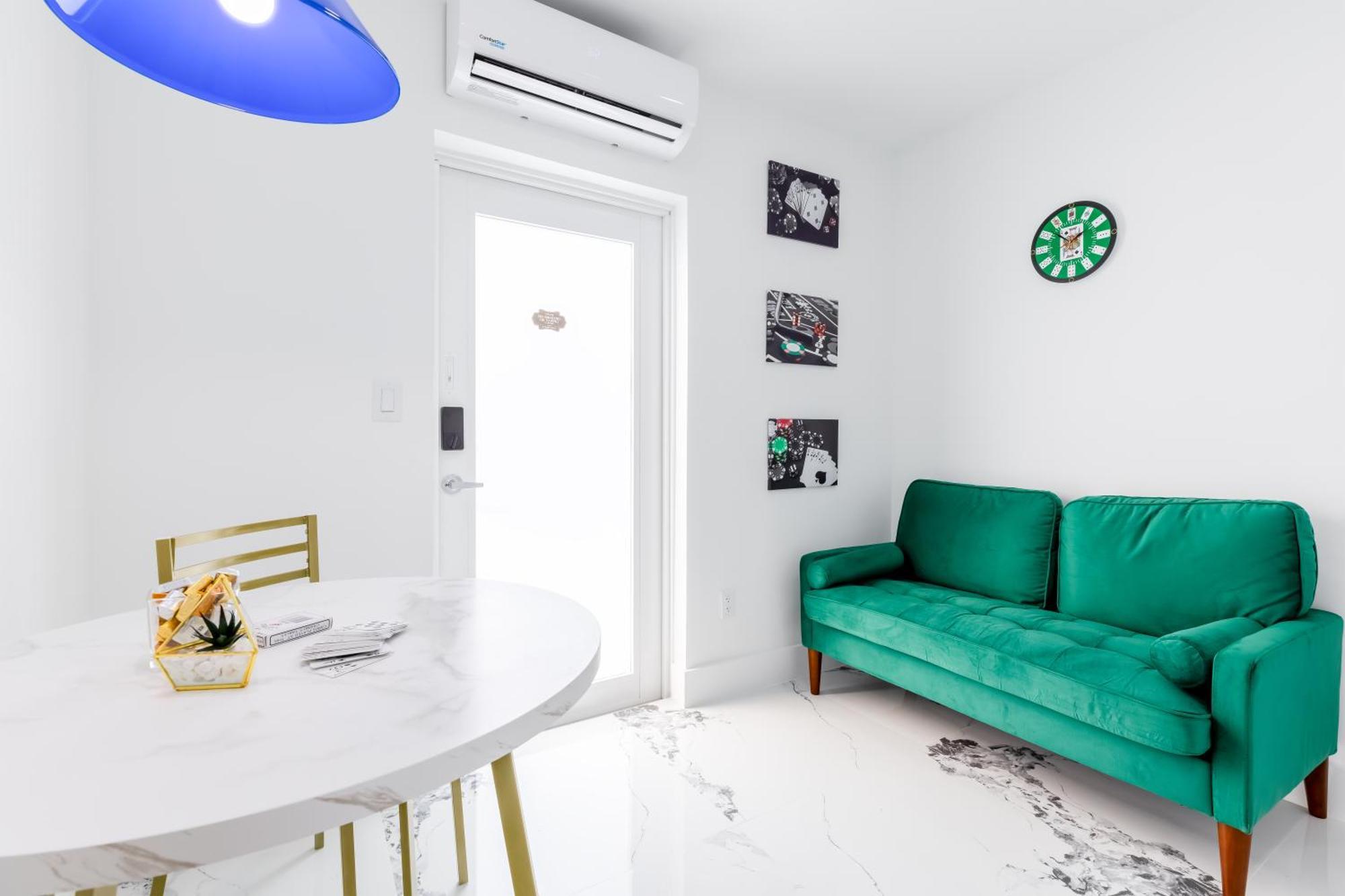 Apartment Havana Casino Miami